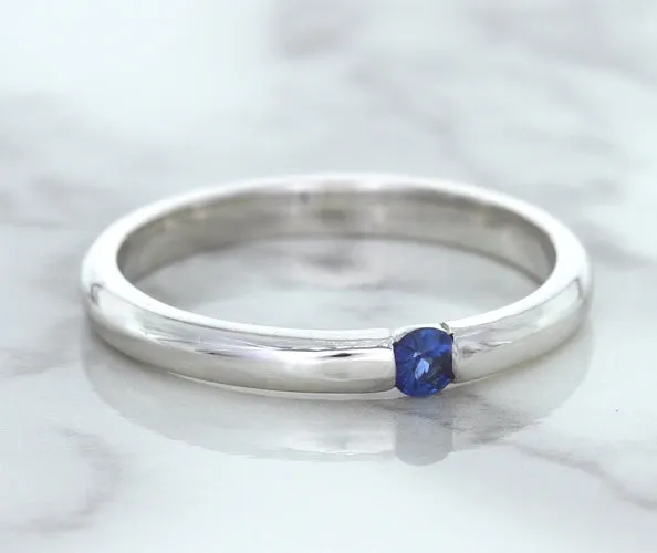 0.10ct Round Blue Sapphire Ring in 18K White Gold