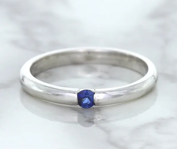 0.10ct Round Blue Sapphire Ring in 18K White Gold