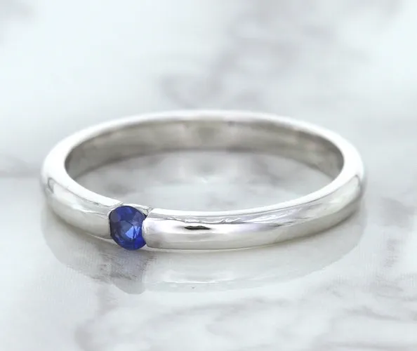 0.10ct Round Blue Sapphire Ring in 18K White Gold