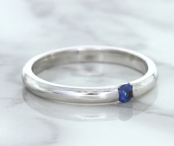 0.10ct Round Blue Sapphire Ring in 18K White Gold