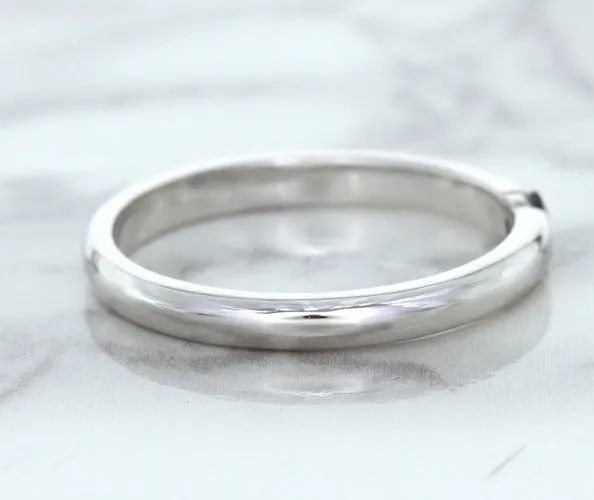 0.10ct Round Blue Sapphire Ring in 18K White Gold