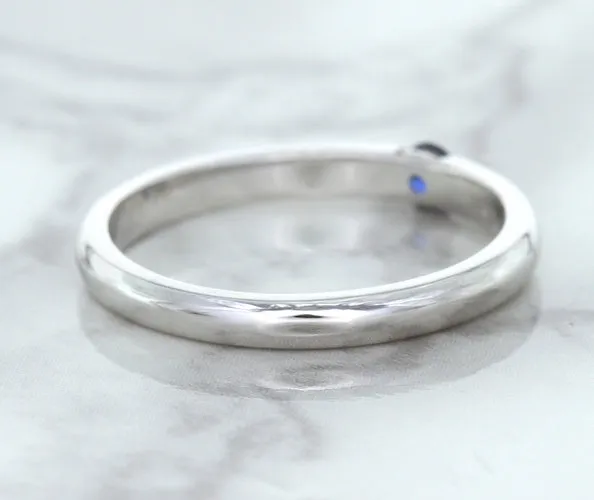 0.10ct Round Blue Sapphire Ring in 18K White Gold