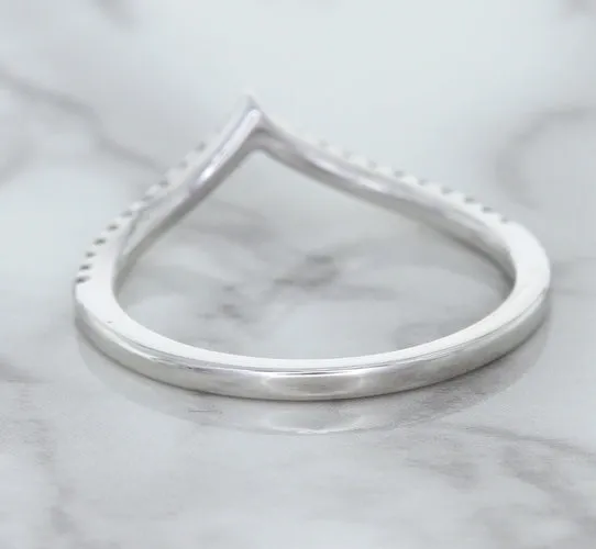 0.17ctw Diamond Pointed Band in 18K White Gold