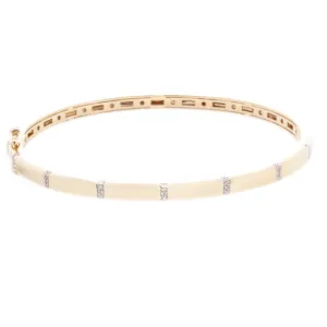 .09ct 14k Yellow Gold Diamond Bangle