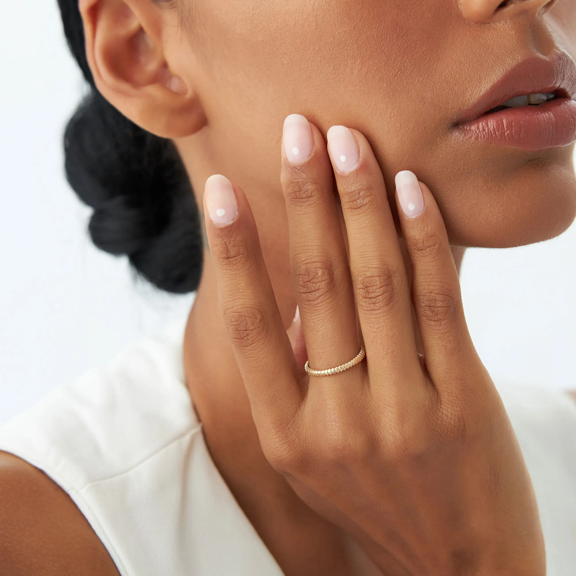 14k 2MM Bead Ring