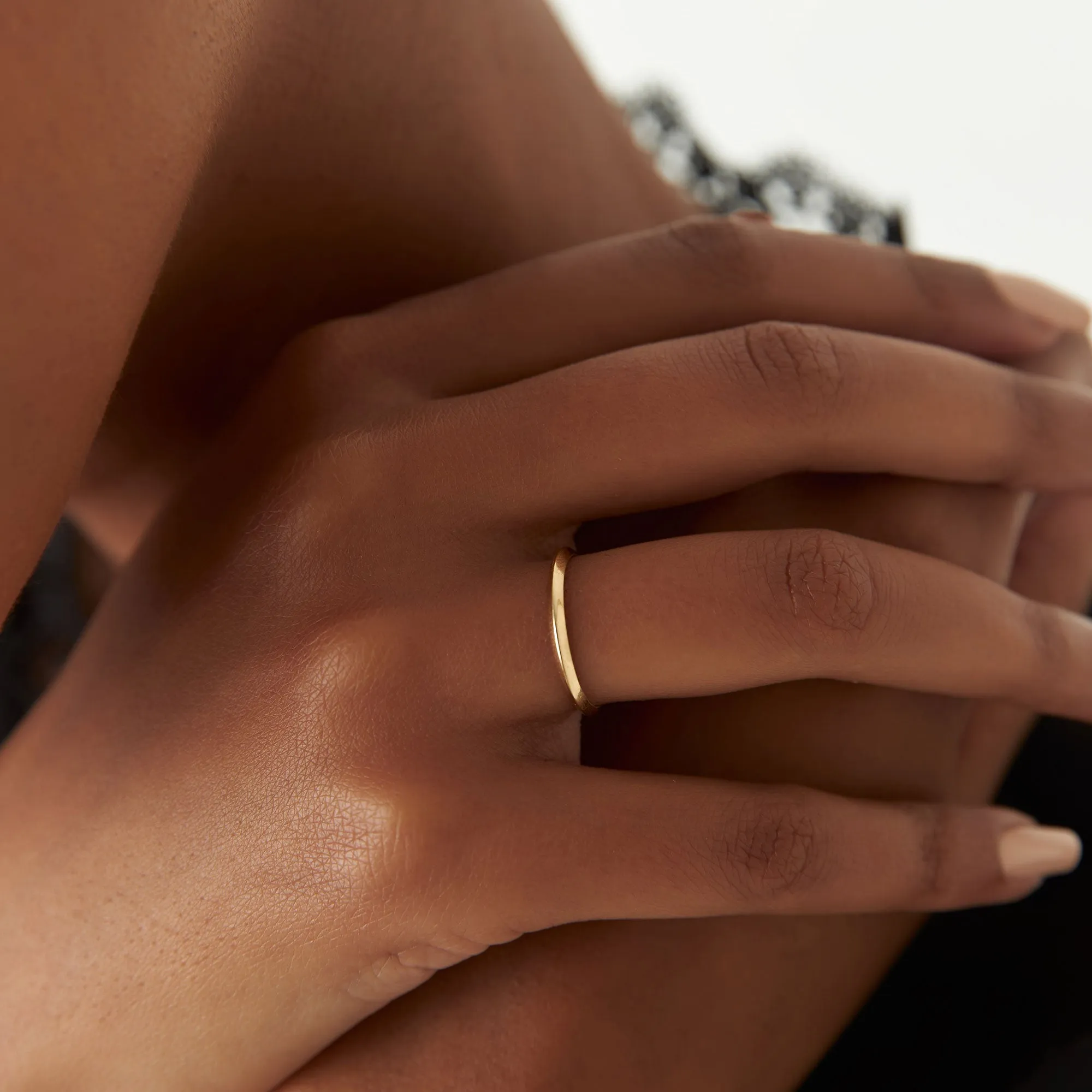 14K 2MM Knife Edge Wedding Band