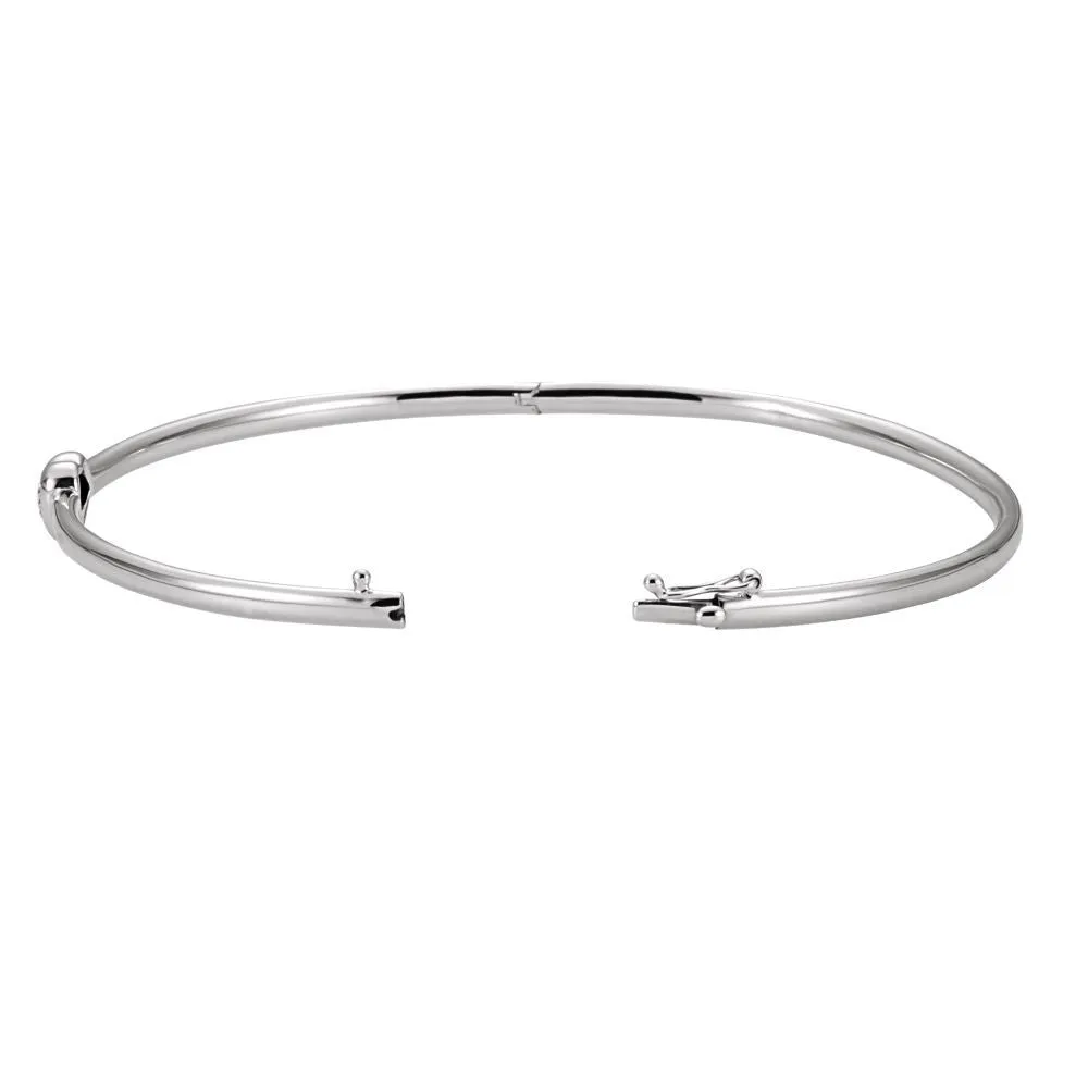 14k White Gold .03 CTW Diamond Bangle Bracelet