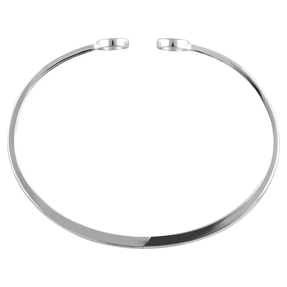 14k White Gold Hinged Circle Bangle 7" Bracelet