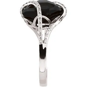 14k White Gold Onyx & 1/5 CTW Diamond Ring Size 7