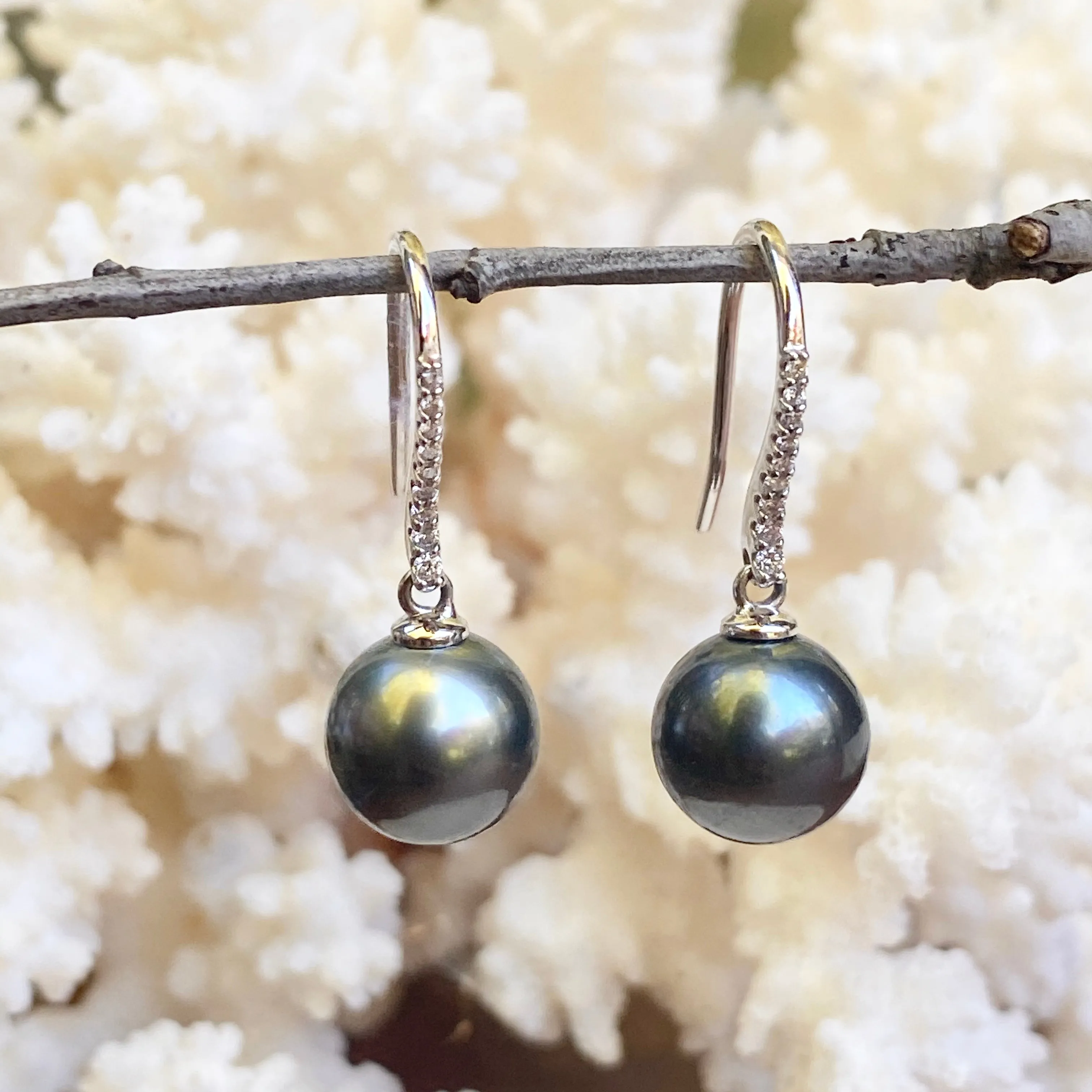 14KT White Gold Black Tahitian Pearl   Pave Diamond Dangle Earrings