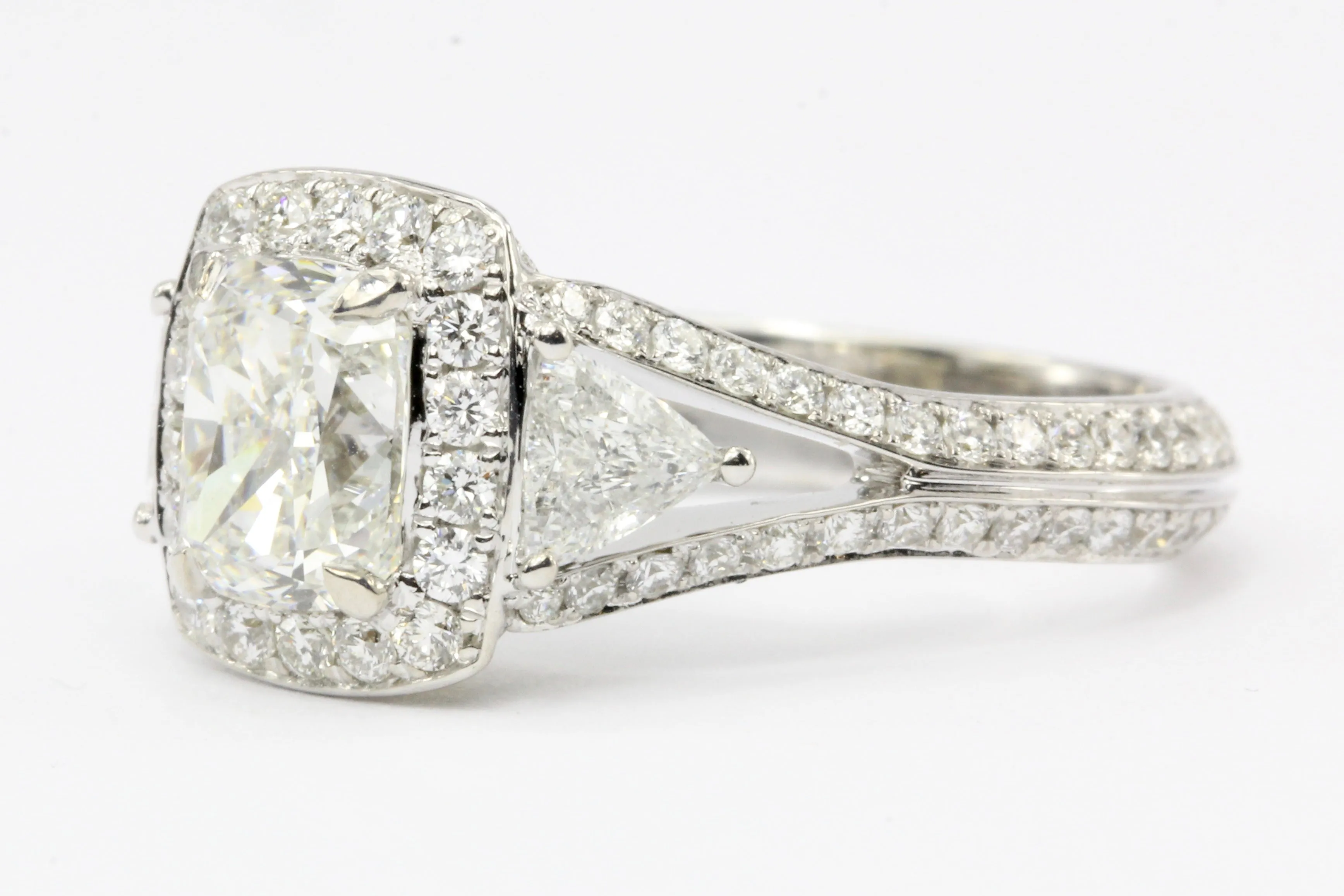 18K 1.5CT Cushion Cut Diamond Set With Two Trillion And Round Cut Diamonds