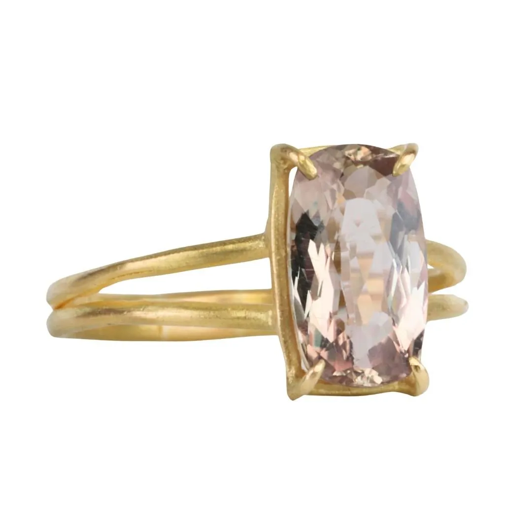 18K & Cushion Cut Mauve Scapolite Ring