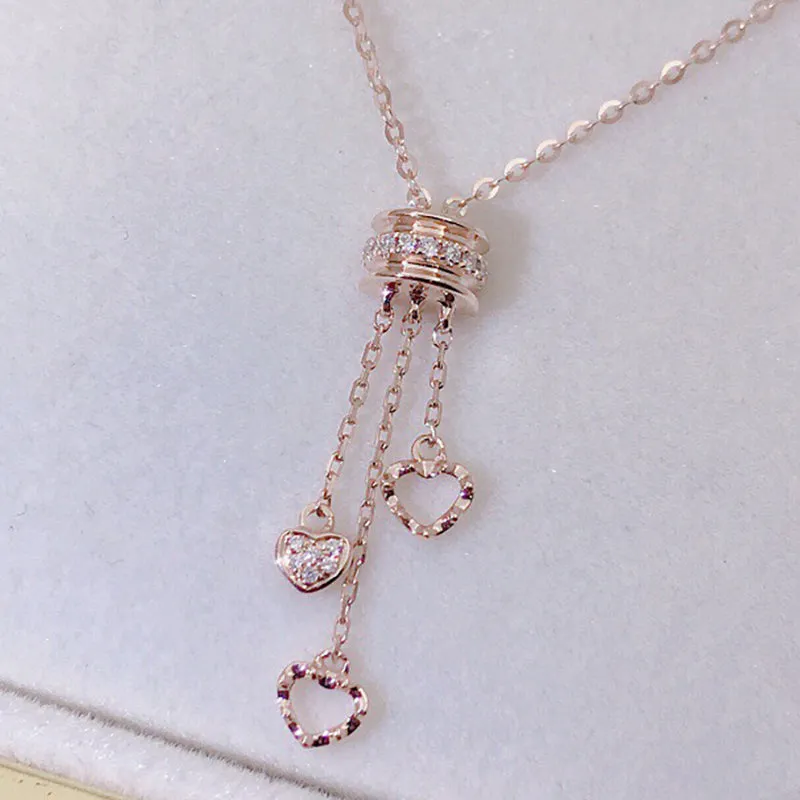 18K Gold 0.045ct Diamond Hanging Heart-shaped Pendant Necklace
