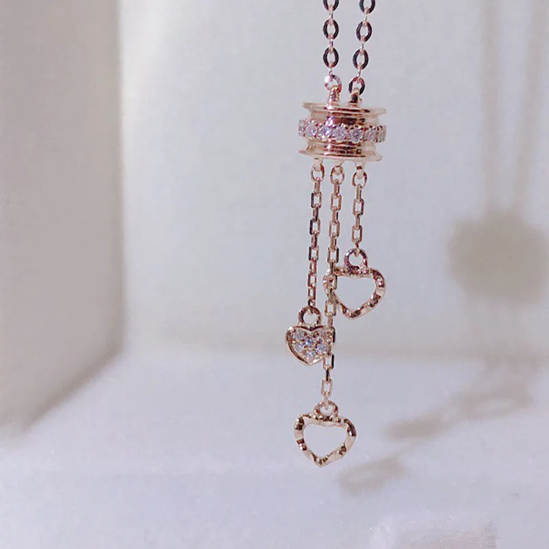 18K Gold 0.045ct Diamond Hanging Heart-shaped Pendant Necklace
