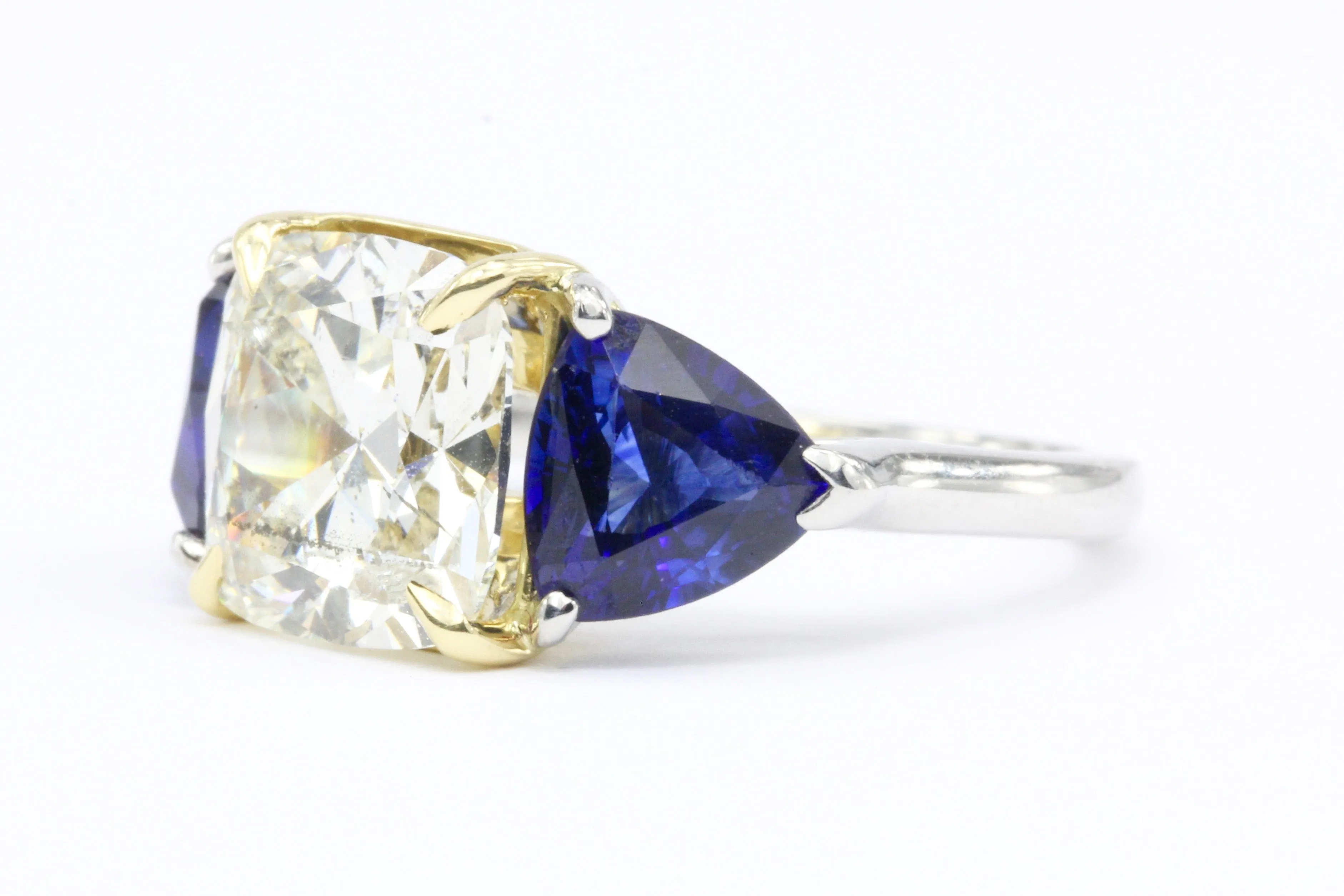 18K White Gold & Platinum 3.11 GIA M I1 1.5ct Natural Sapphire Ring