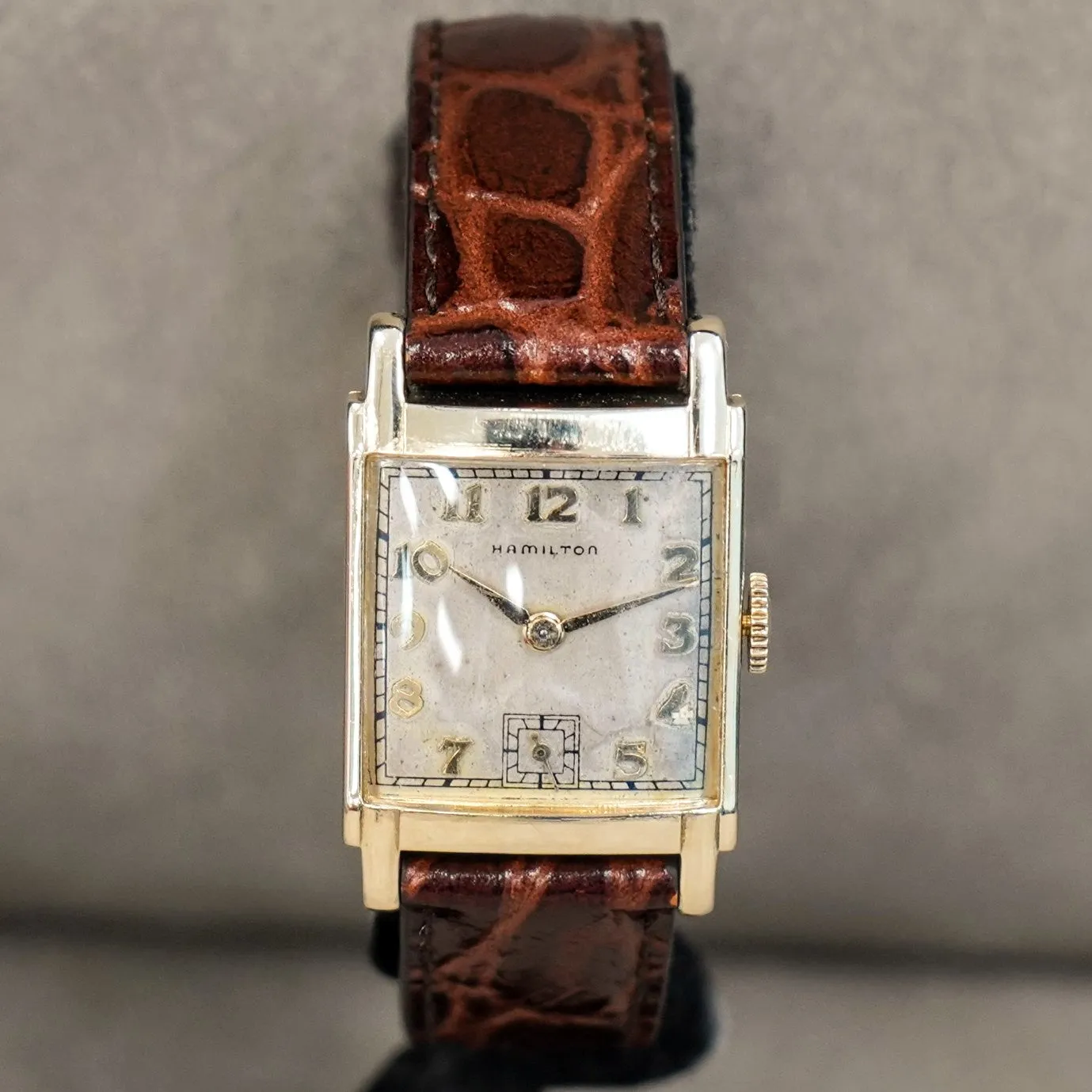 1946 HAMILTON Tank Case Watch 19 Jewels Cal. 982 U.S.A. Wristwatch 14K Gold Filled