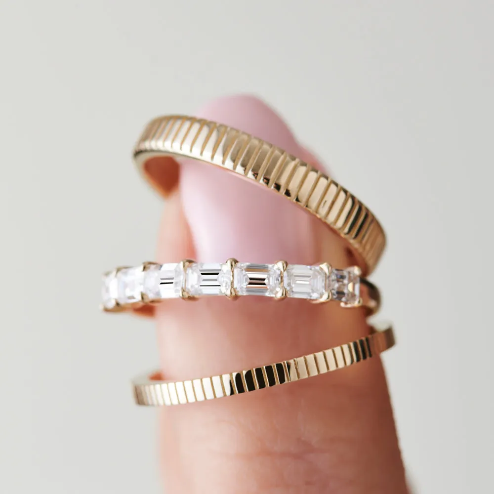 3MM Ribbed Ring in 14k Gold