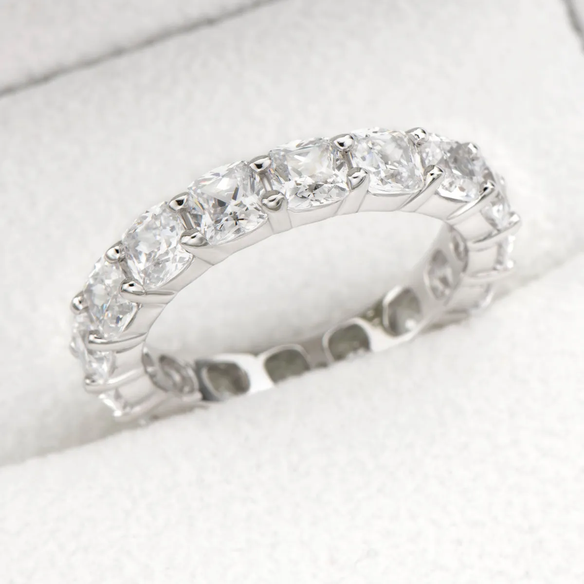 Ainuoshi Full Eternity Cushion Cut Created White Diamond Ring