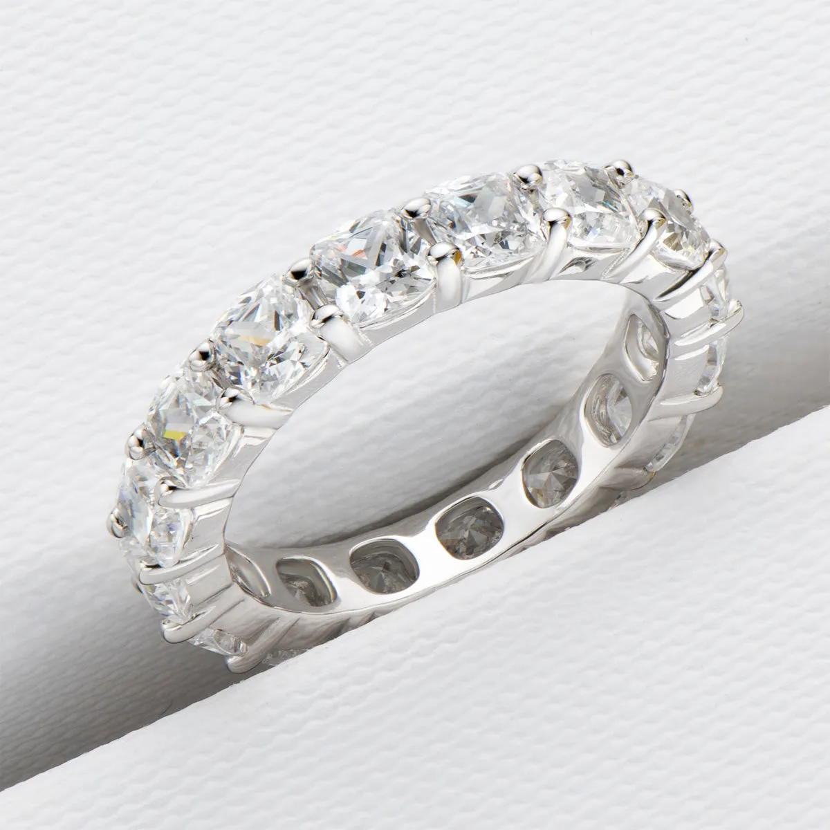 Ainuoshi Full Eternity Cushion Cut Created White Diamond Ring