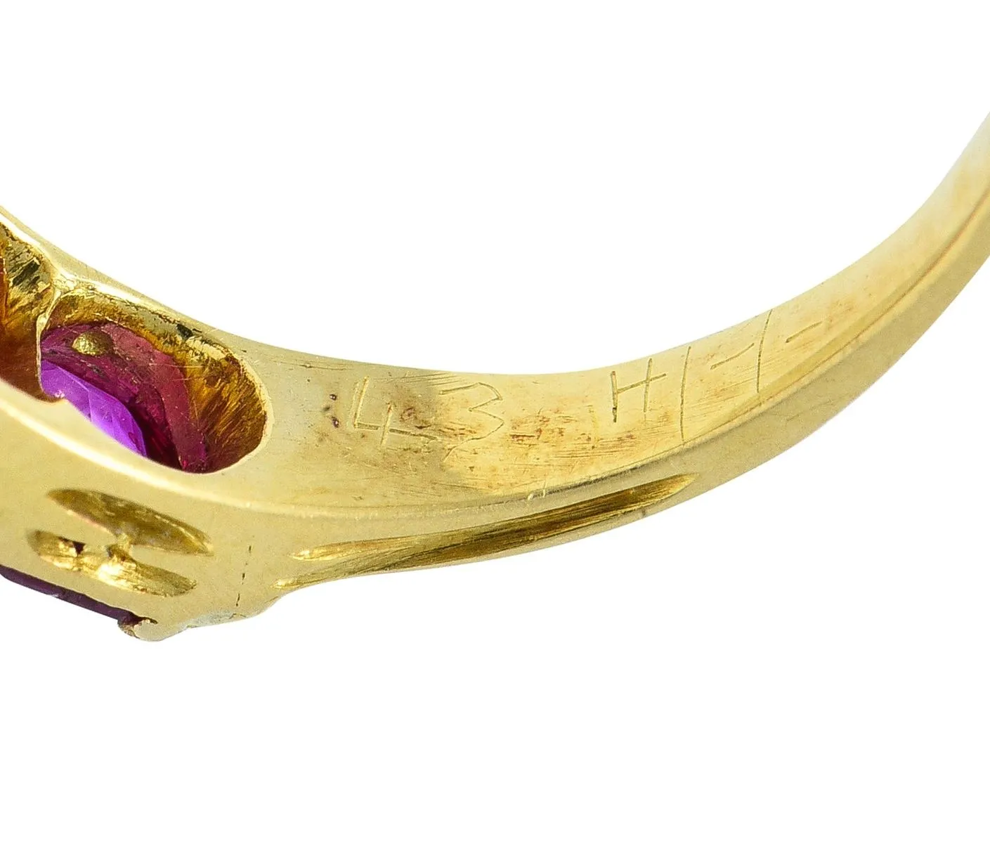 Art Nouveau 1.67 CTW Ruby Diamond 18 Karat Yellow Gold Foliate Five Stone Antique Band Ring