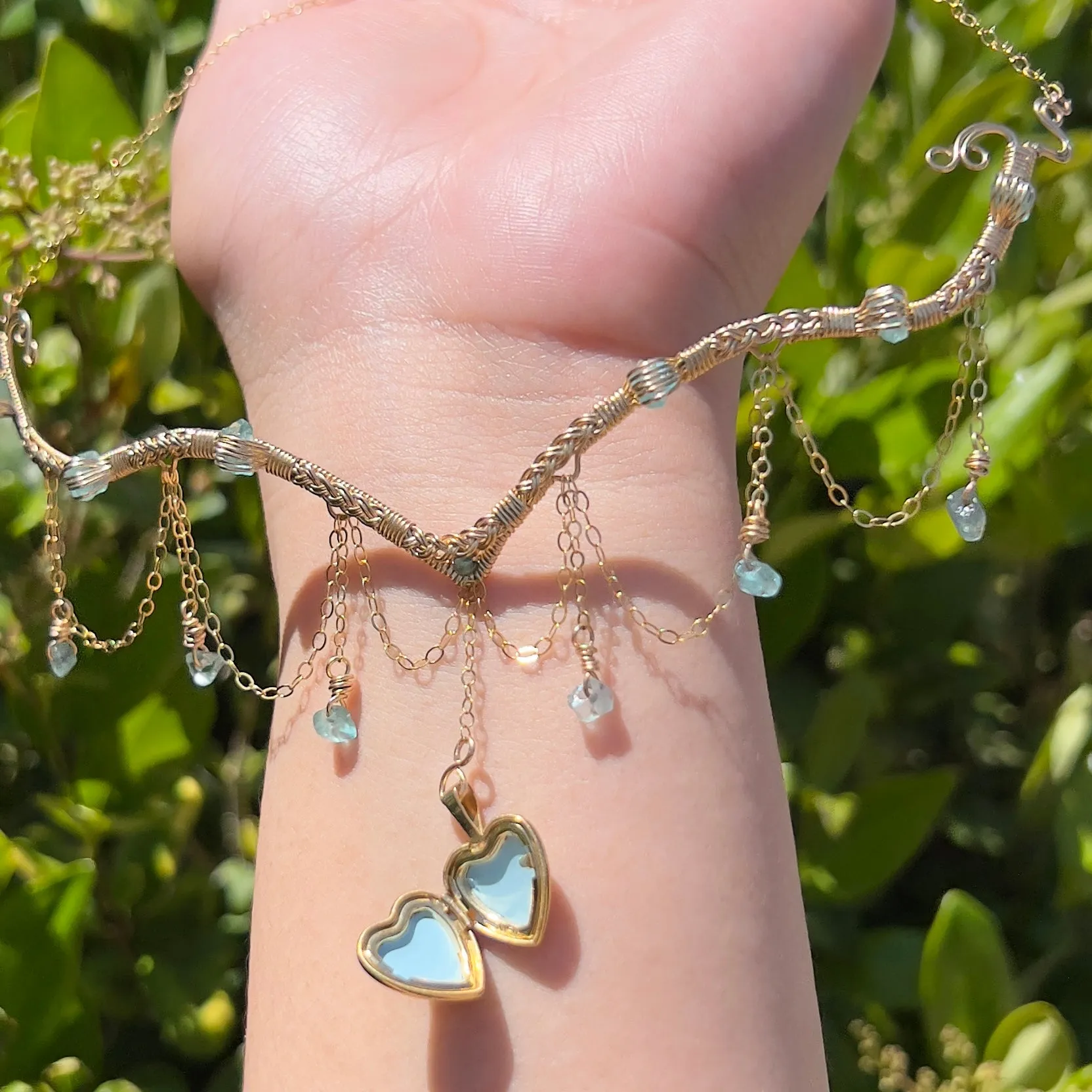 Astraea Lovers Locket in Blue Apatite 14KGF ✵