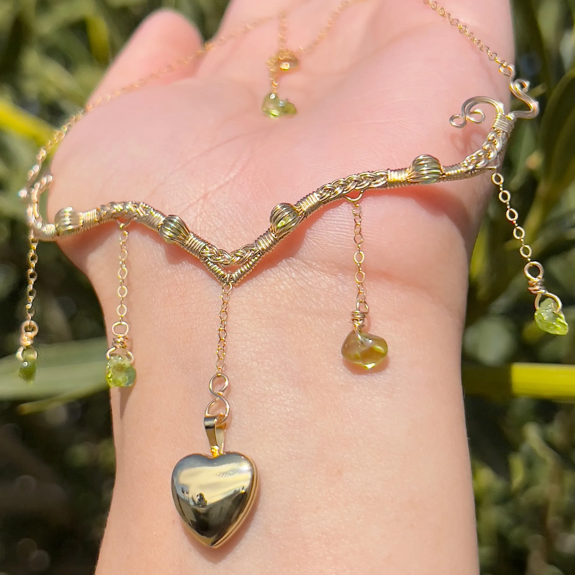 Astraea Lovers Locket Peridot 14KGF ✵