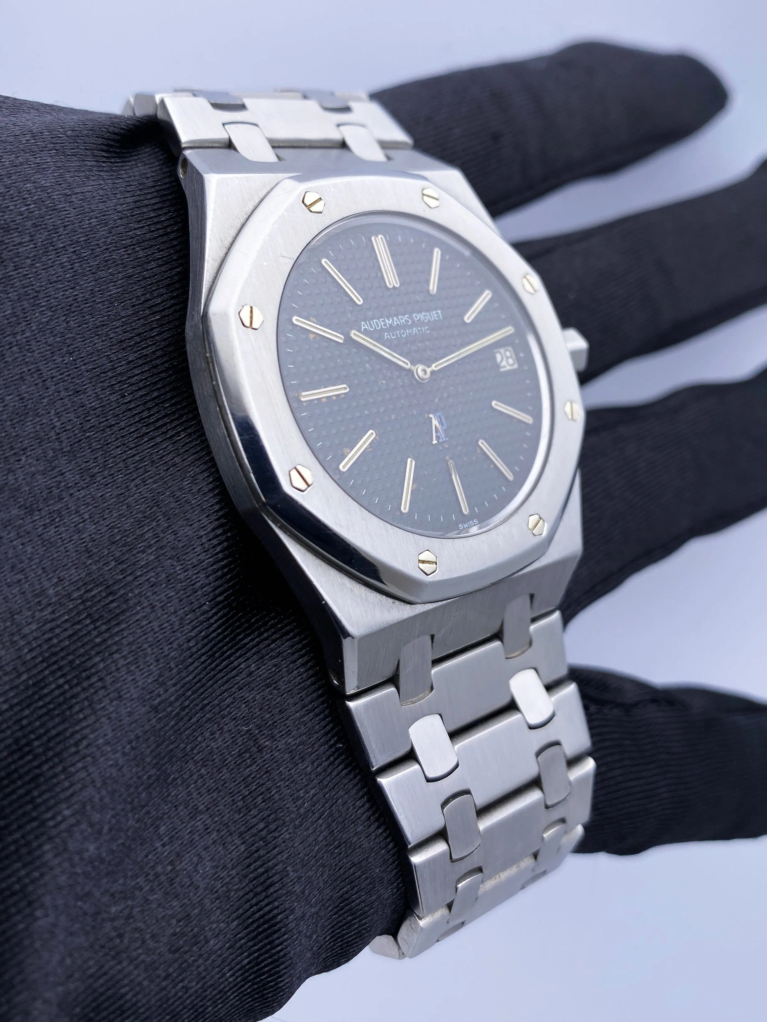 Audemars Piguet Royal Oak 5402ST Black Dial Mens Watch