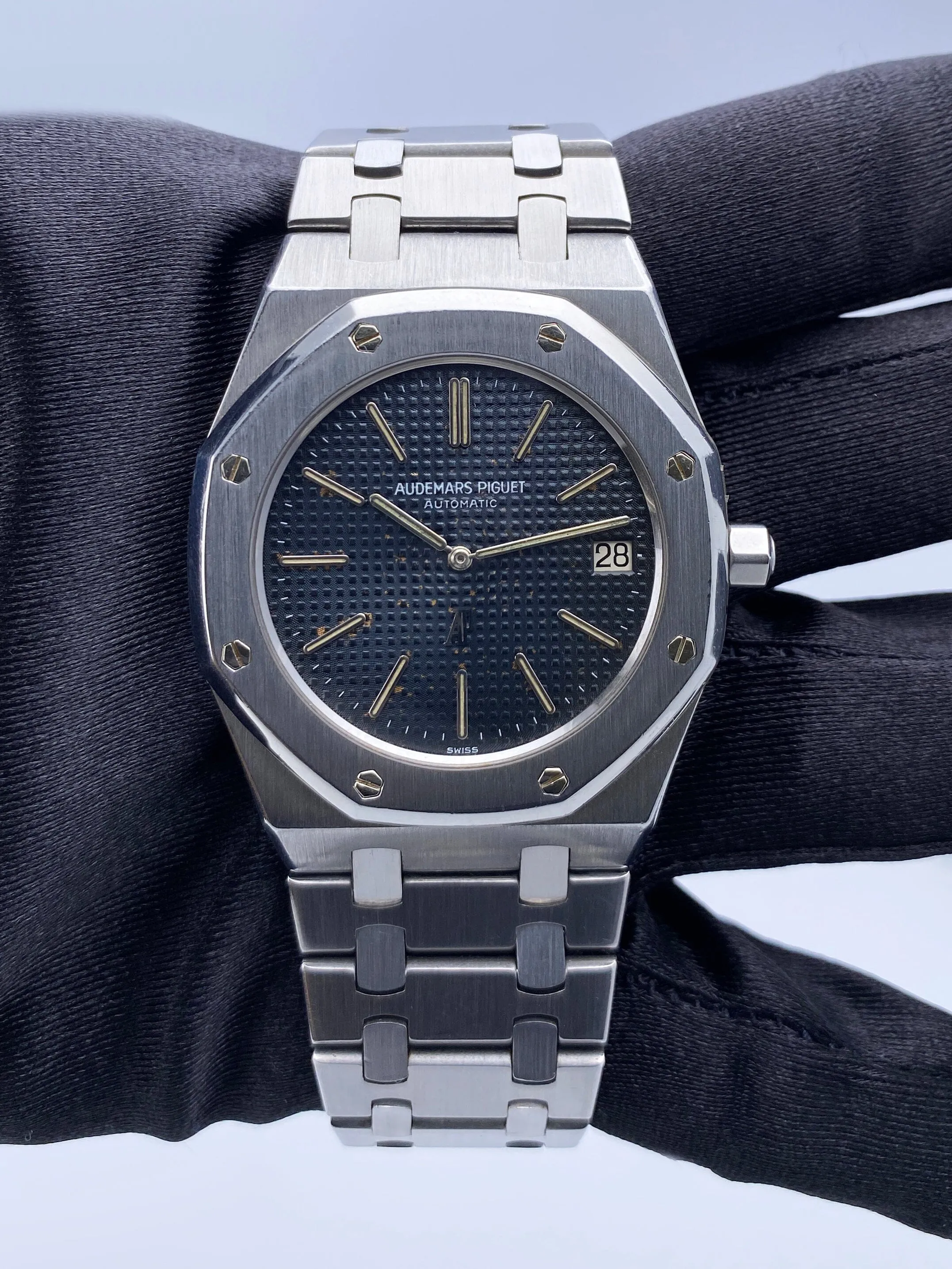 Audemars Piguet Royal Oak 5402ST Black Dial Mens Watch