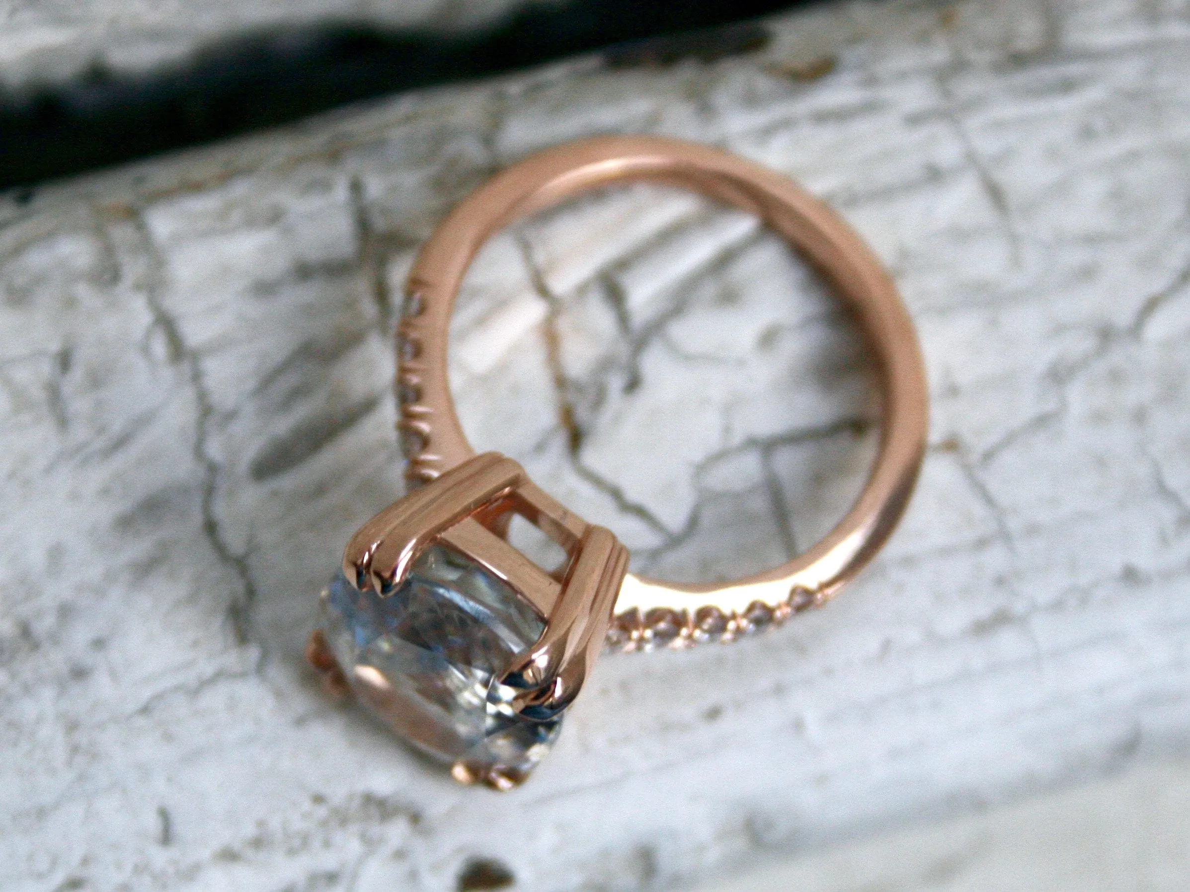 Beautiful Pave Diamond and Zircon Ring in 14K Rose Gold.