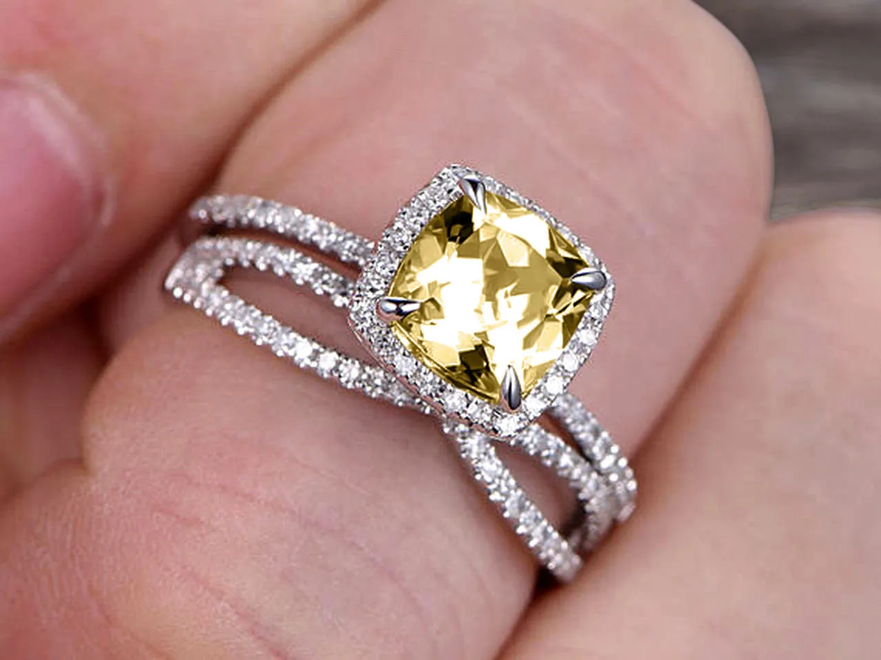 Bridal Set 1.75 Carat Cushion Champagne Diamond Moissanite Engagement Ring Set Wedding Ring Solid 10k White Gold Promise Ring for Bride Loop Curved Matching Band Halo Ring