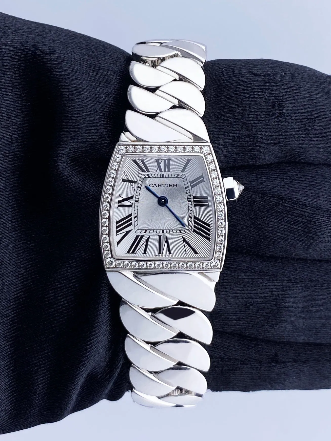 Cartier La Dona 2905 18K White Gold Diamonds Ladies Watch Box Papers