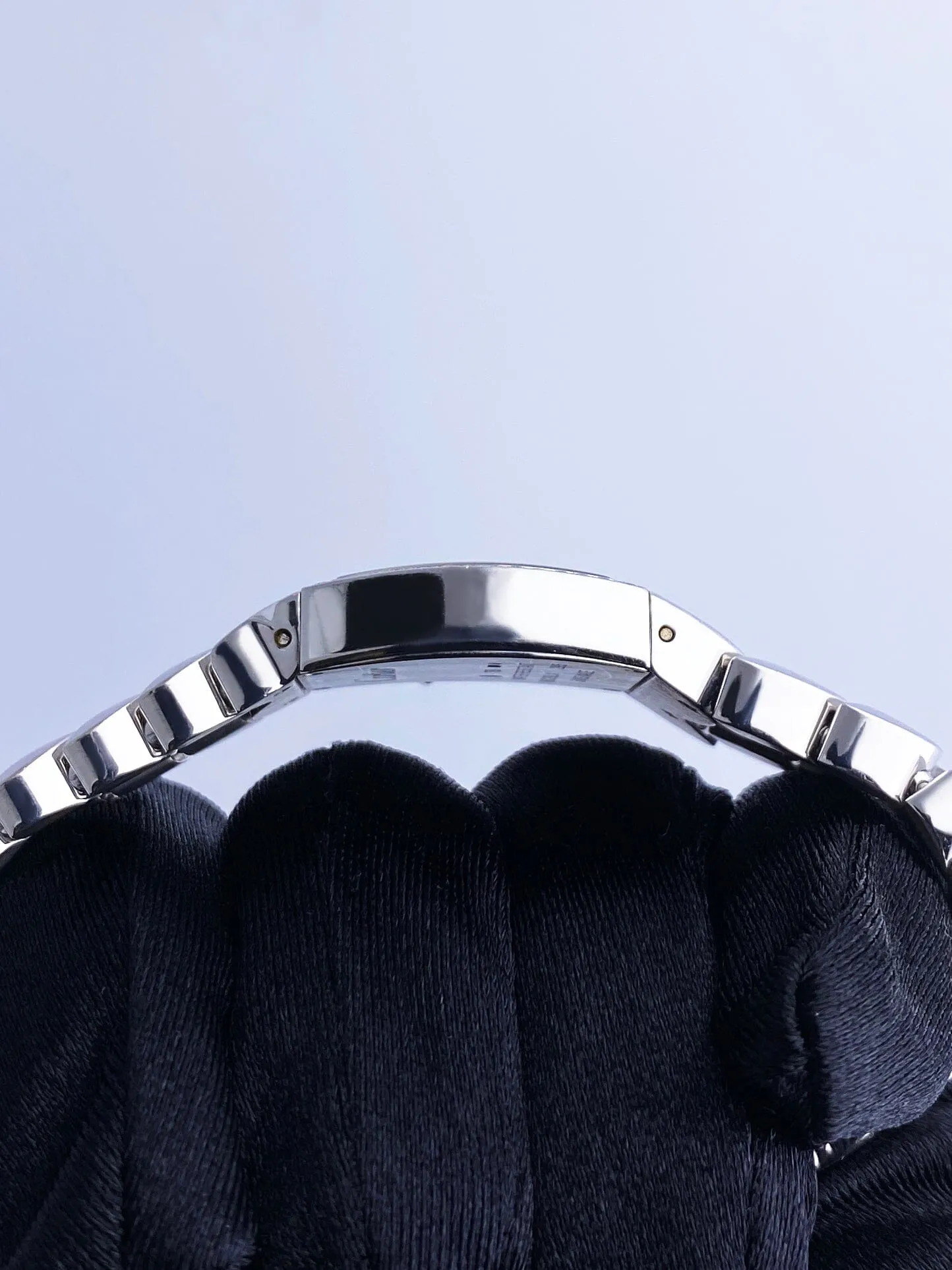 Cartier La Dona 2905 18K White Gold Diamonds Ladies Watch Box Papers