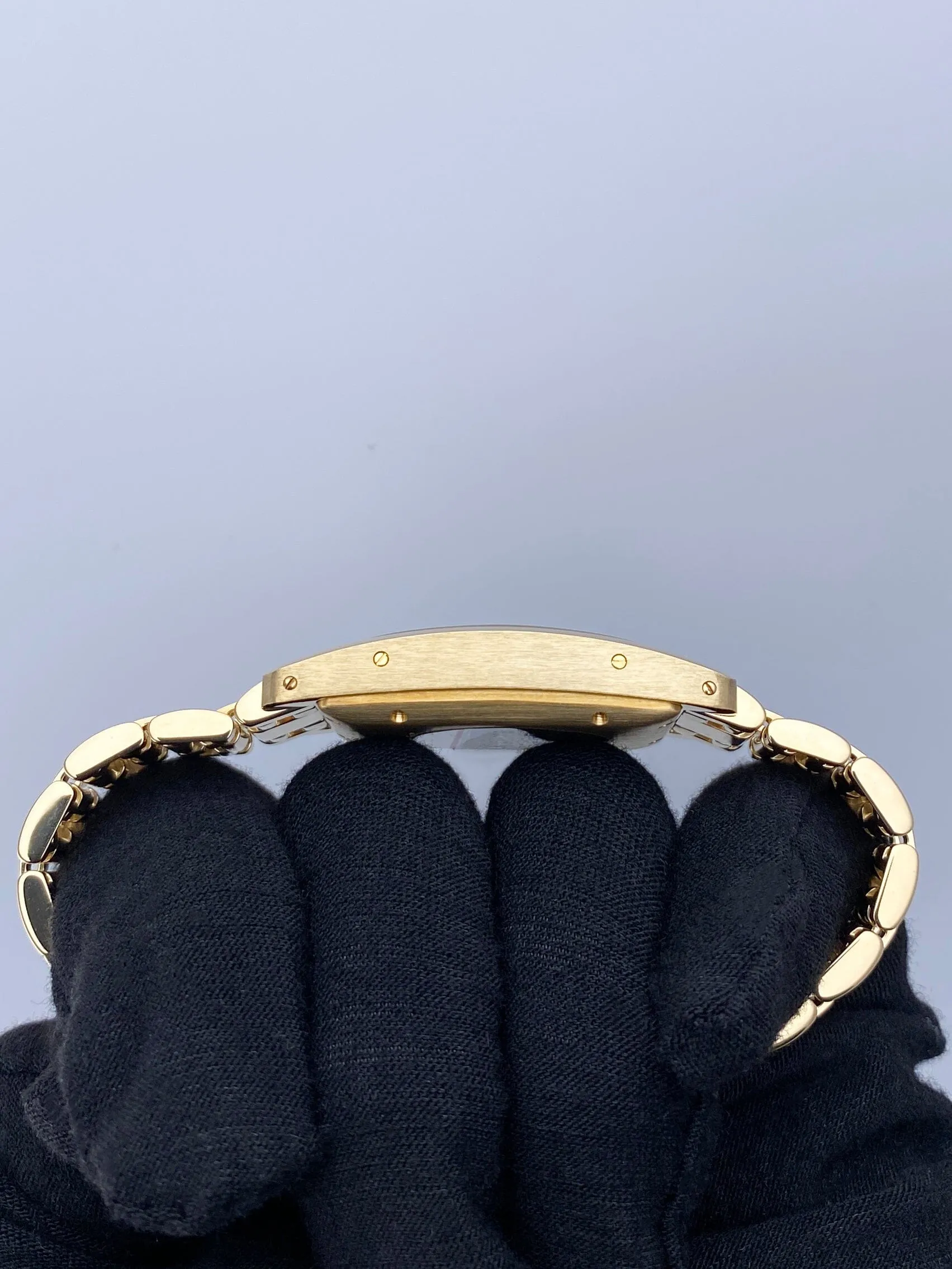 Cartier Tank Americaine W26035K2 18K Yellow Gold Watch