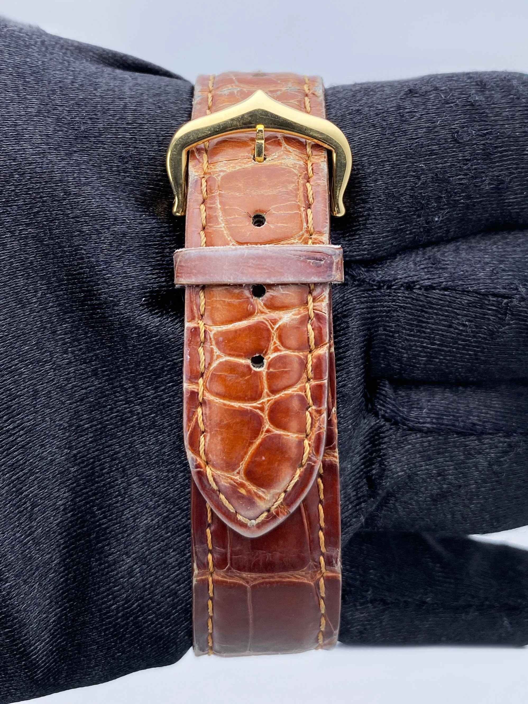 Cartier Tank Louis W1529756 18K Yellow Gold Mens Watch