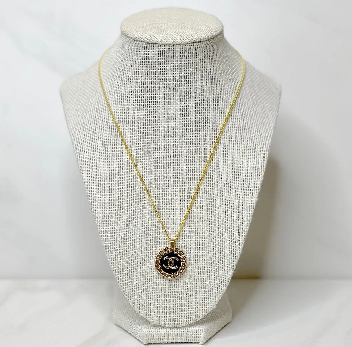 CC Halo Necklace- BLACK