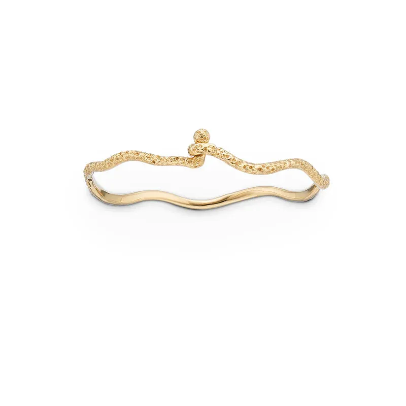 CORAL LOVE BANGLE