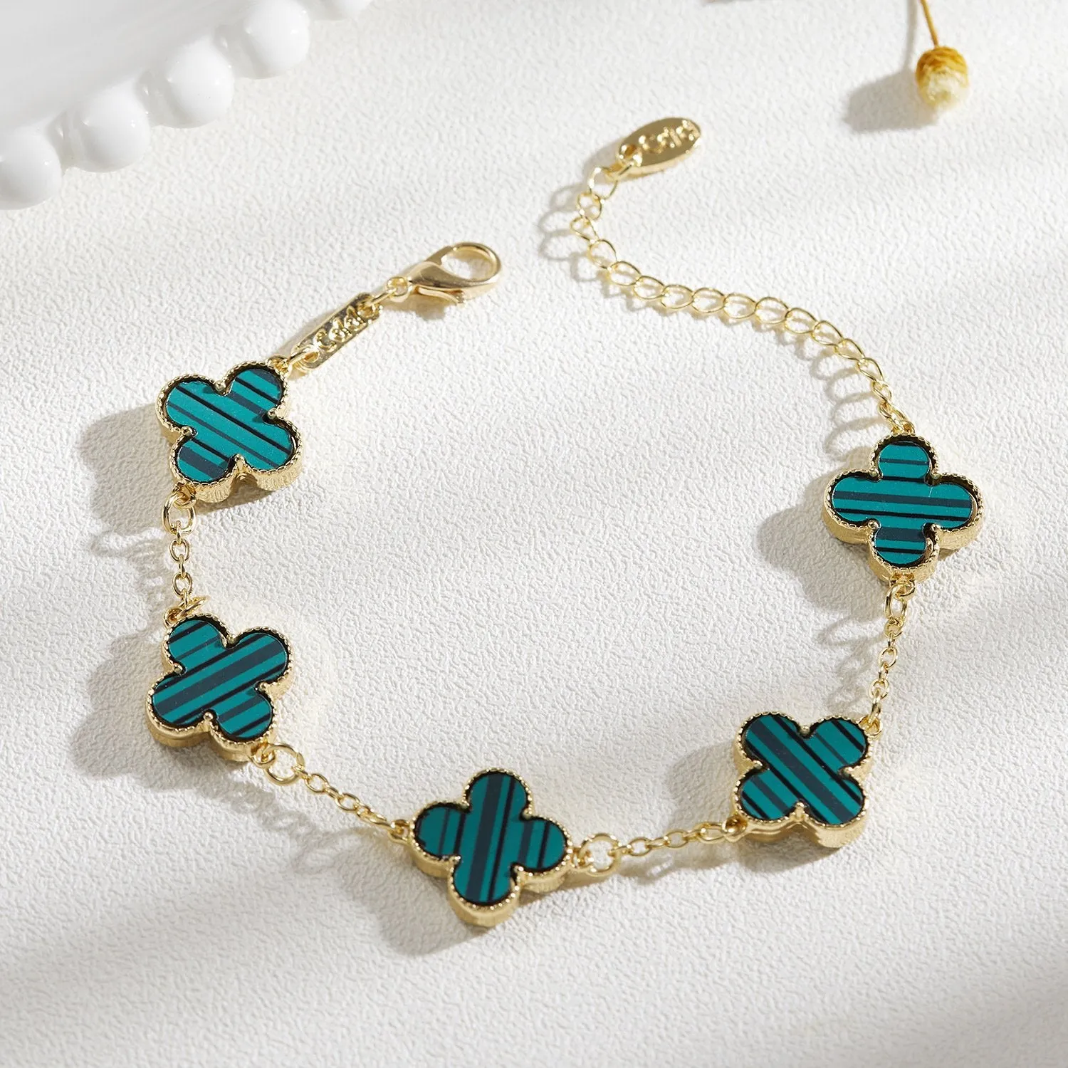 Cross-border New Arrival Four-leaf Clover Bracelet Women's South Korea Fritillaria Good Luck Four-leaf Clover All-match Bracelet