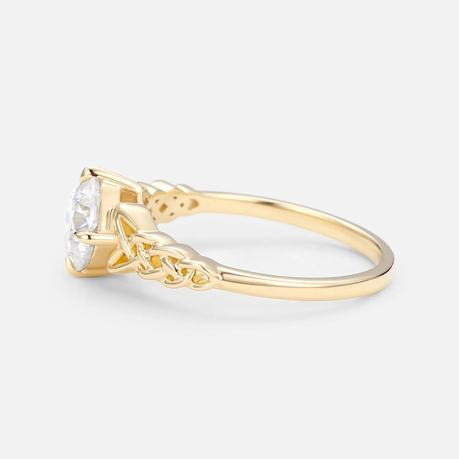 Cushion Cut Moissanite Twist Engagement Ring