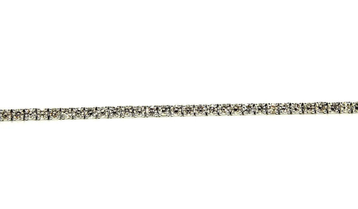 Diamond Tennis Bracelet/ Item Code: BR 9
