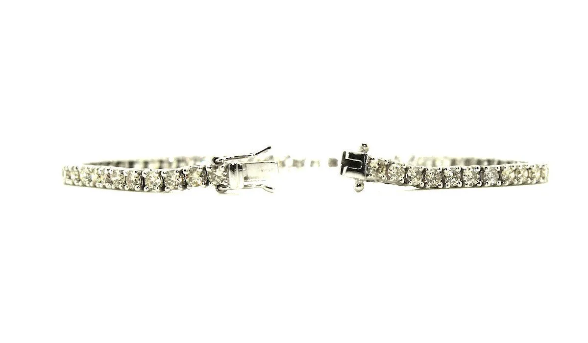 Diamond Tennis Bracelet/ Item Code: BR 9