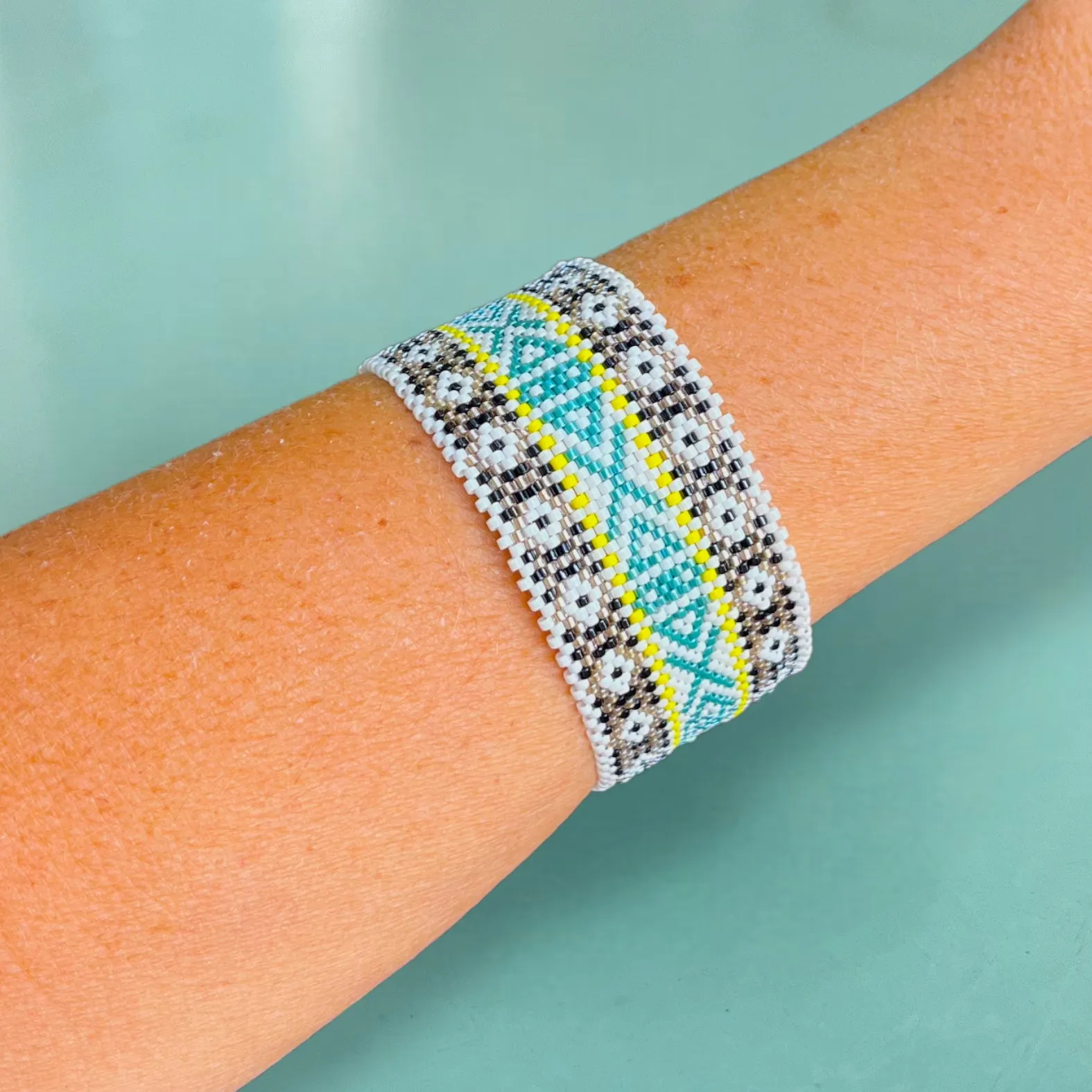DIY Vertical Peyote Pattern - Bracelet BANDOL