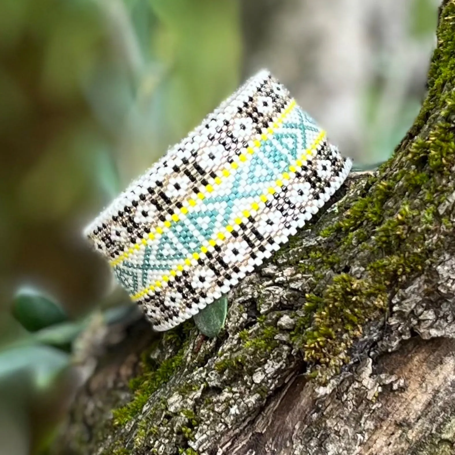 DIY Vertical Peyote Pattern - Bracelet BANDOL