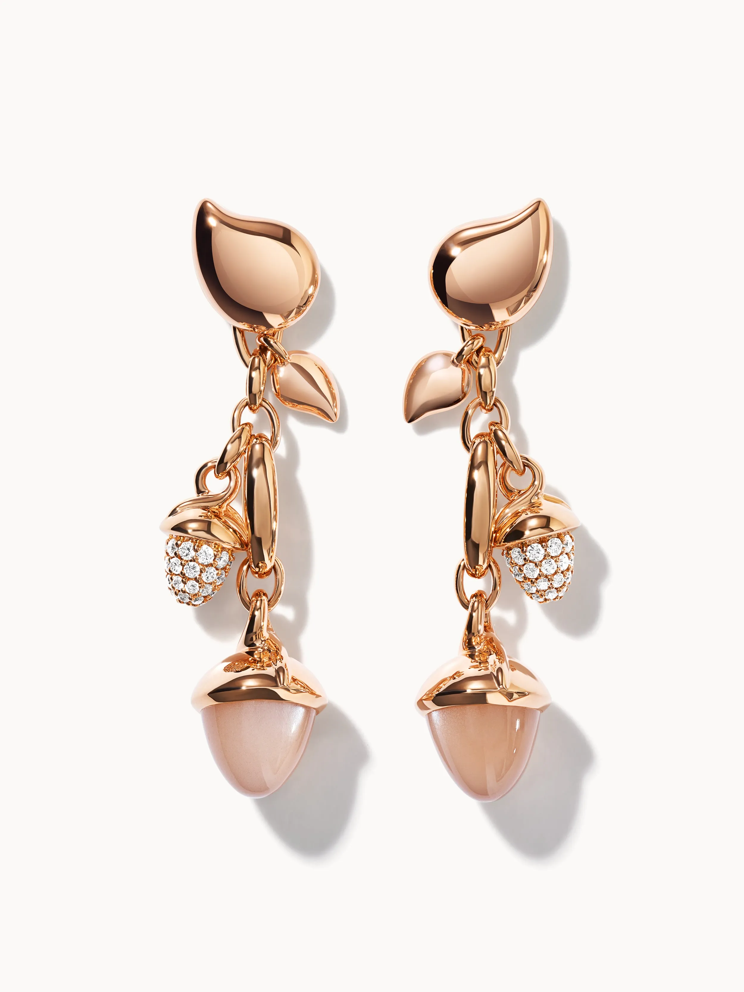 Earrings MIKADO Dangling 2 Acorns - 'Camel' with Diamond Pavé with Diamond Pavé