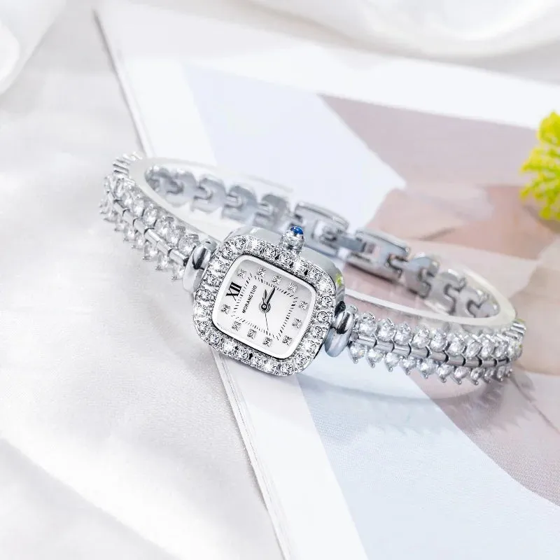 Elegant diamond dial sparkling crystal Wristwatch