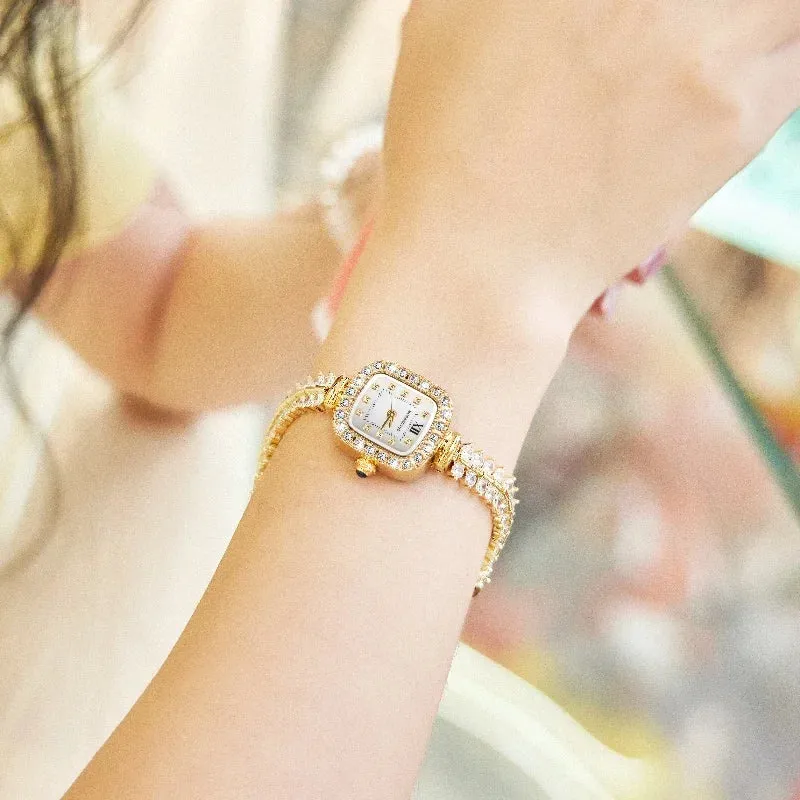Elegant diamond dial sparkling crystal Wristwatch