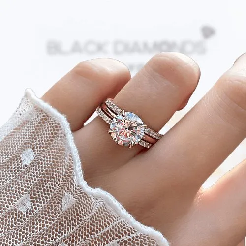 Elegant Rose Gold Round Cut 3PC Wedding Ring Set
