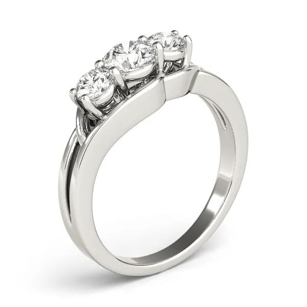 Engagement Rings 3 Stone Round - TN83822