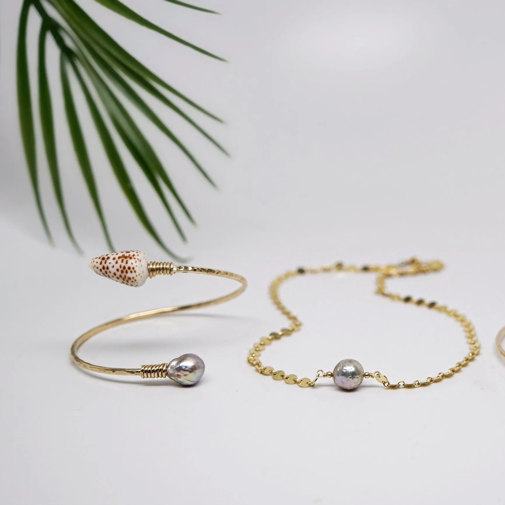 Flea Cone Bypass Bangle