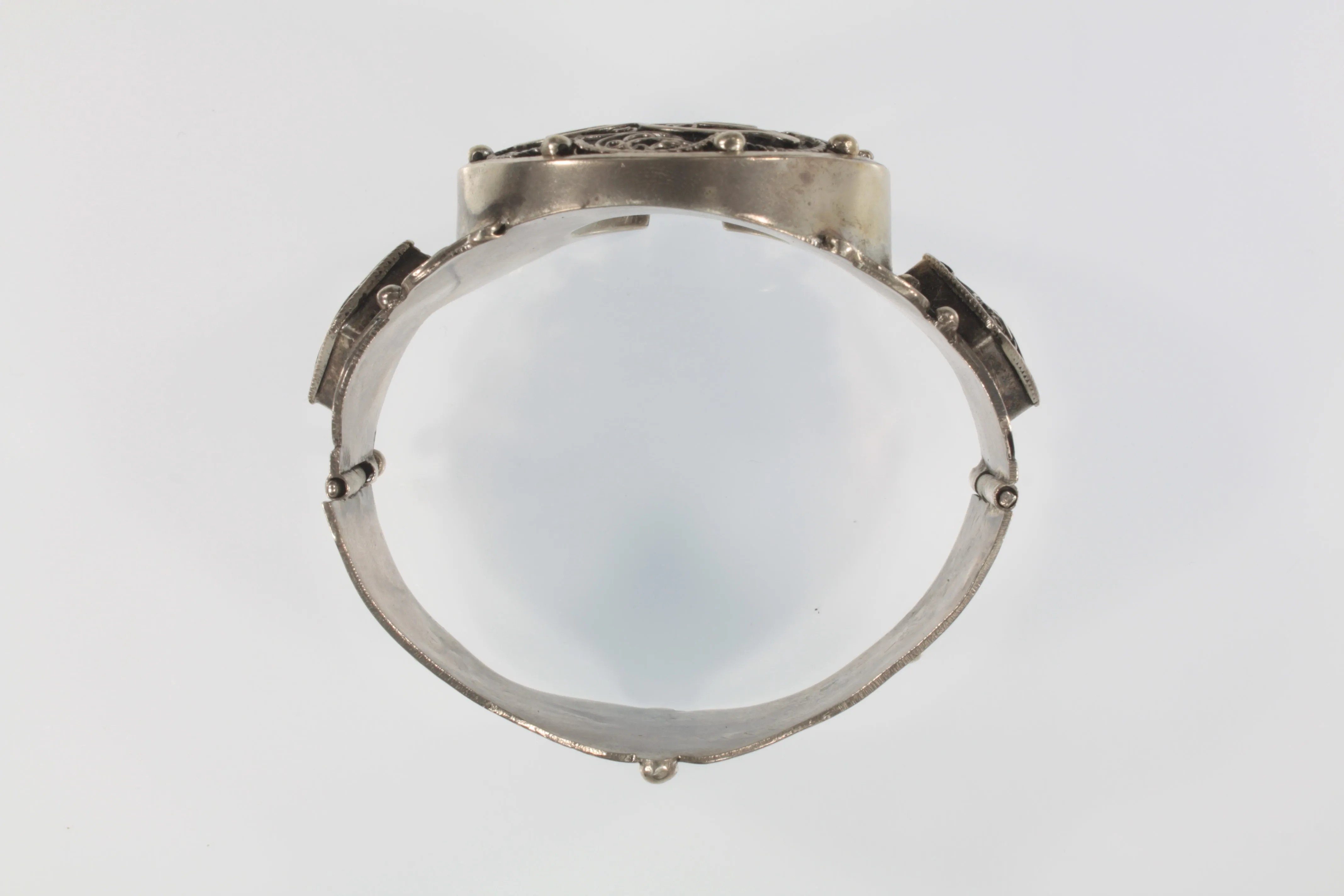 French Colonial Algerian Sterling Silver Bangle Bracelet 45.7g