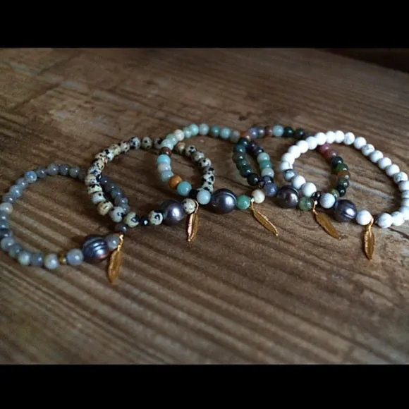 GEMSTONE & NATURAL PEARL BRACELETS